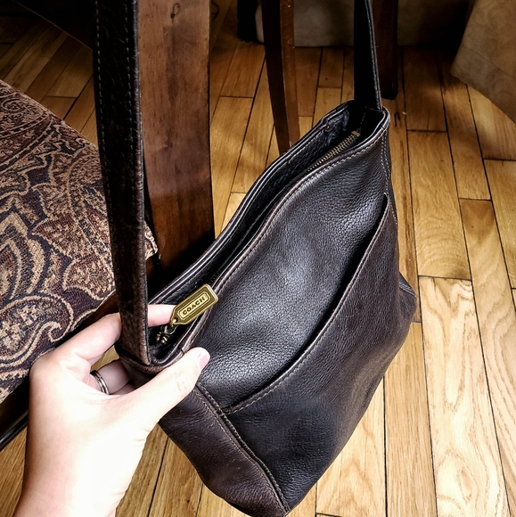 Coach Handbags - FINAL❗Vintage Coach Pebbled Leather Purse